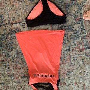 Swim lounge ware sporty! Women’s Can also be a short dress!